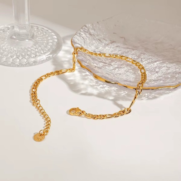 18K Gold Plated Anklet - Picture 4 of 8